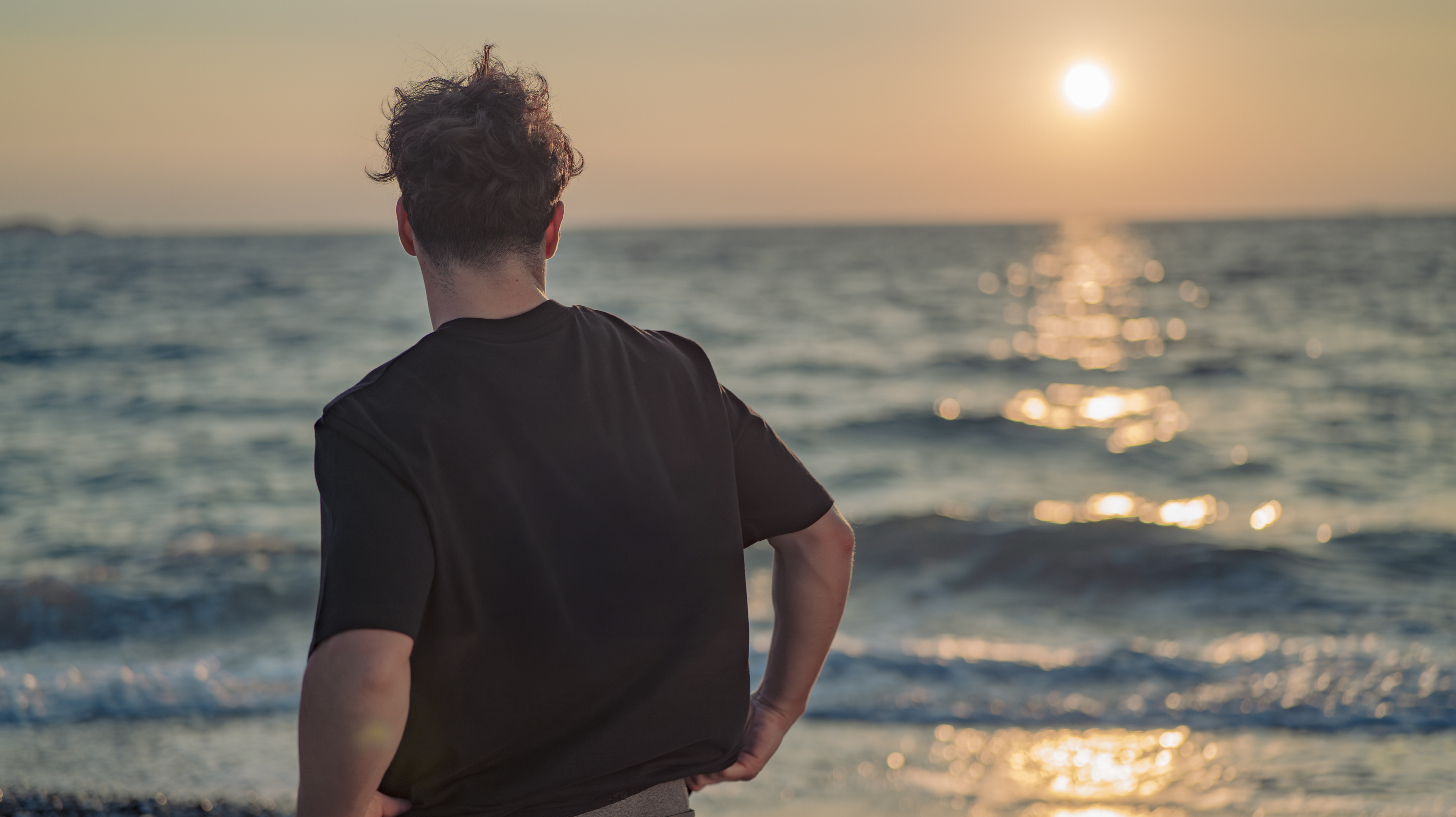 T-shirt — L’Essentiel