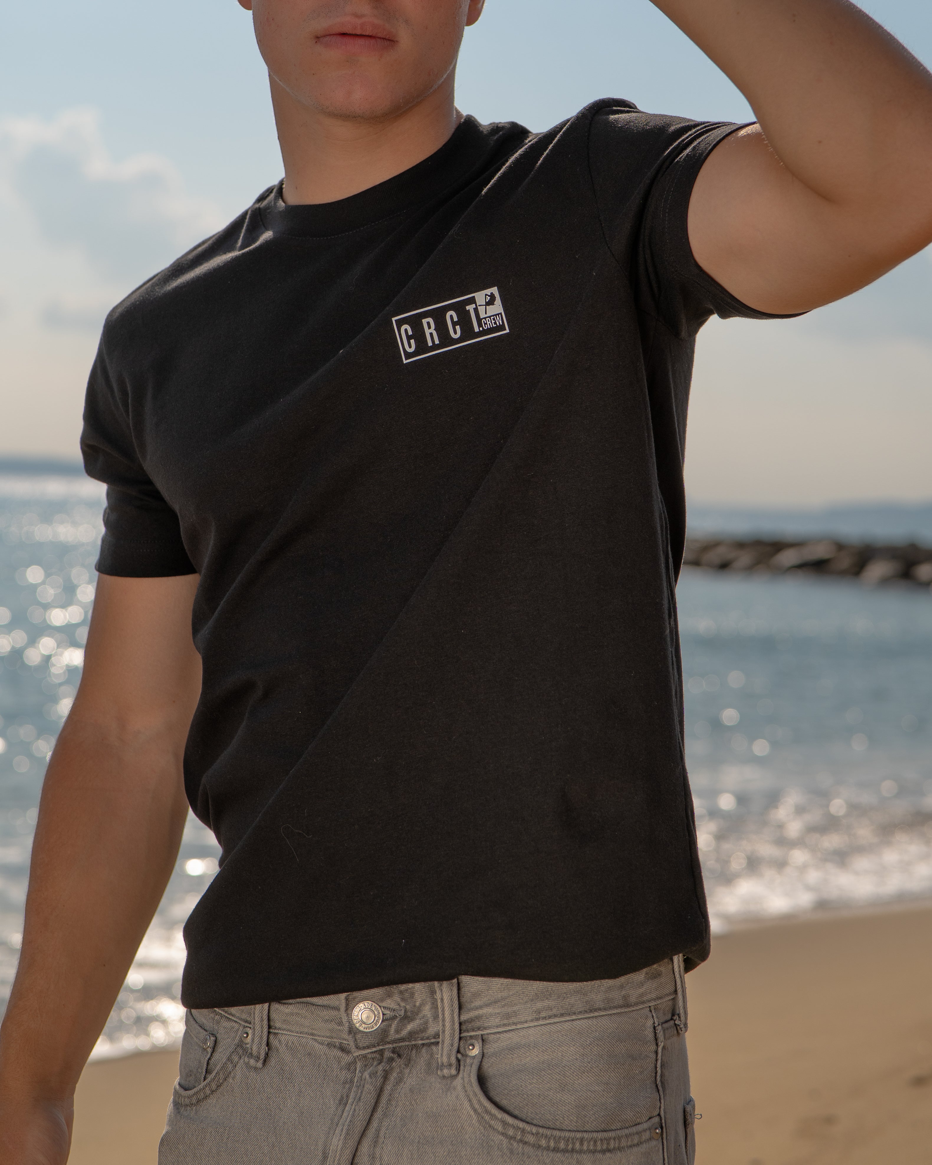 T-shirt — L’Essentiel